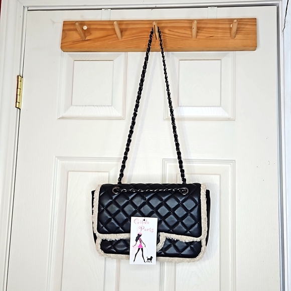 Gilda Paris quilted fur trimmed Baguette - Picture 1 of 8